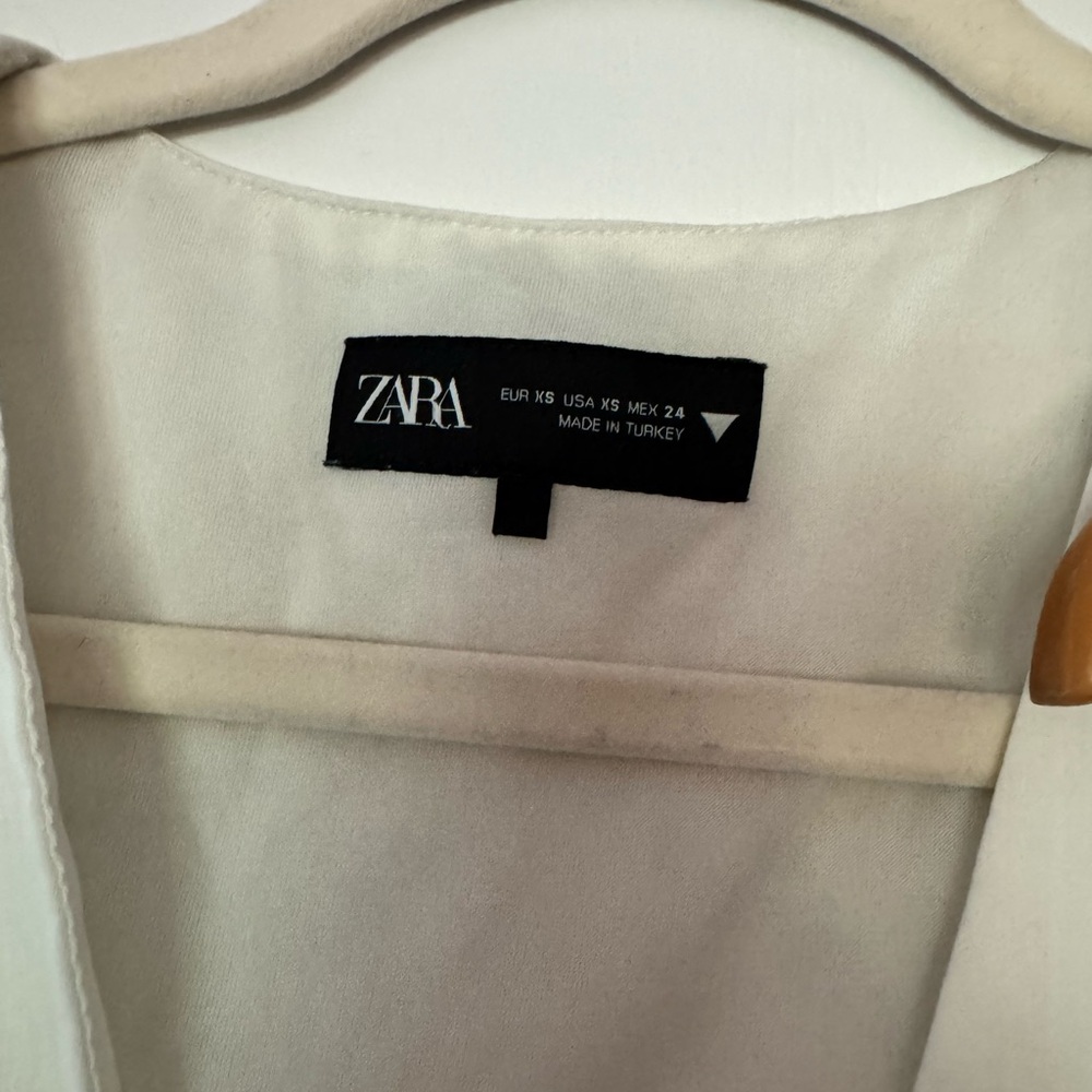 Zara Tie Front Tank Size XS